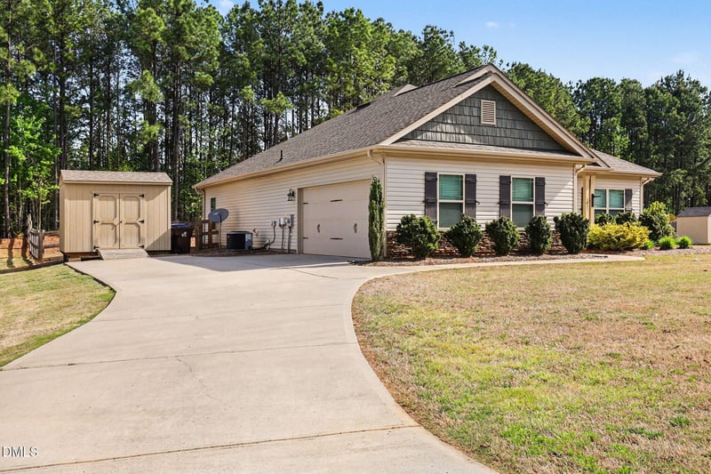 1471 Mcneill Rd, Sanford, NC 27330