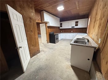 1472 Cameron Rd, Broadway, NC 27505