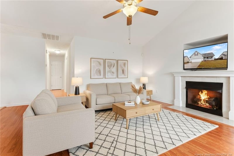 1474 Avoncroft Dr, Fayetteville, NC 28306