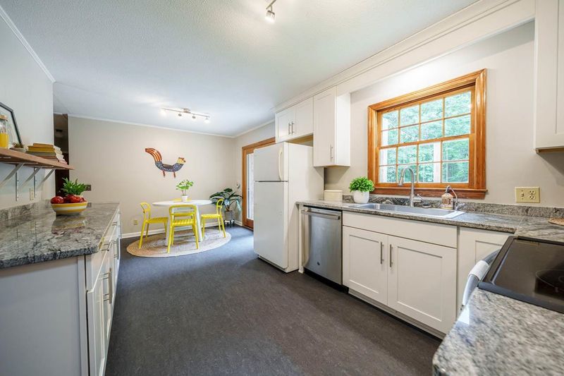 1474 Jones Ferry Rd, Pittsboro, NC 27312