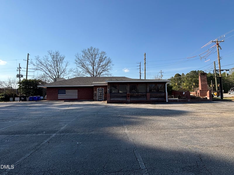 1475 Market St, Smithfield, NC 27577