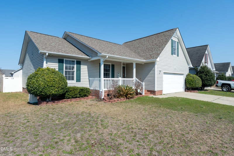 1476 Aultroy Dr, Fayetteville, NC 28306