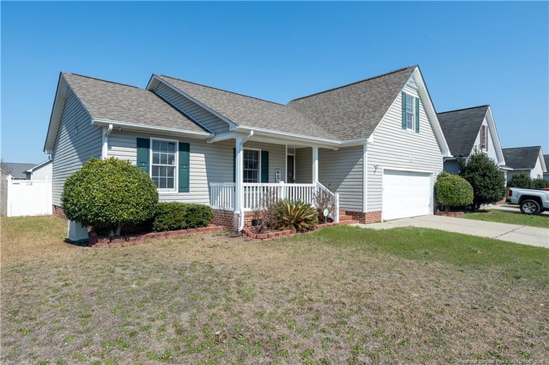 1476 Aultroy Dr, Fayetteville, NC 28306