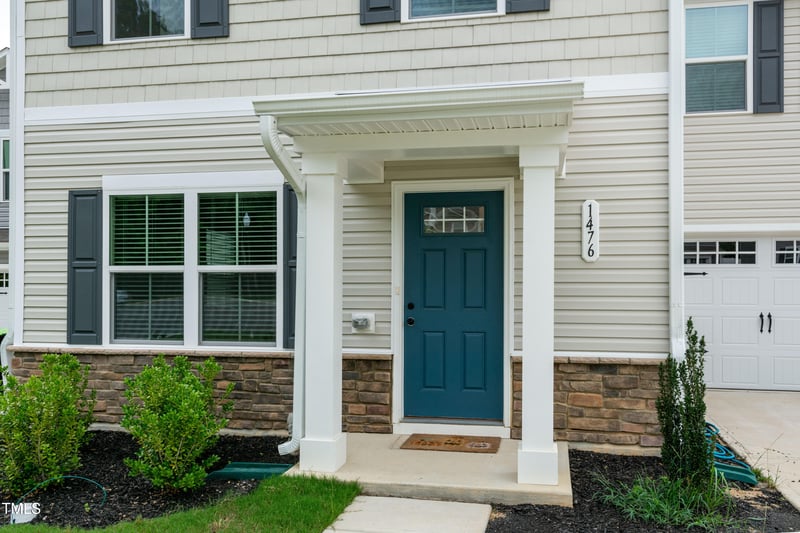 1476 Burgundy Bluff Ln, Zebulon, NC 27597