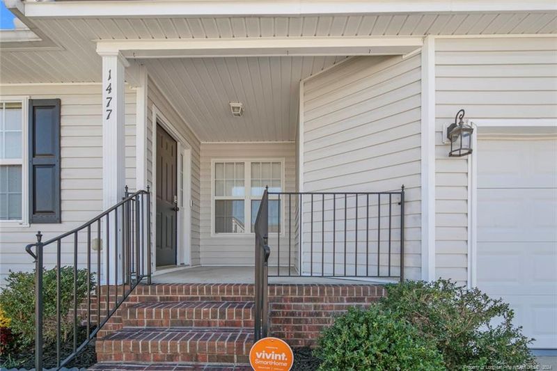 1477 Aultroy Dr, Fayetteville, NC 28306