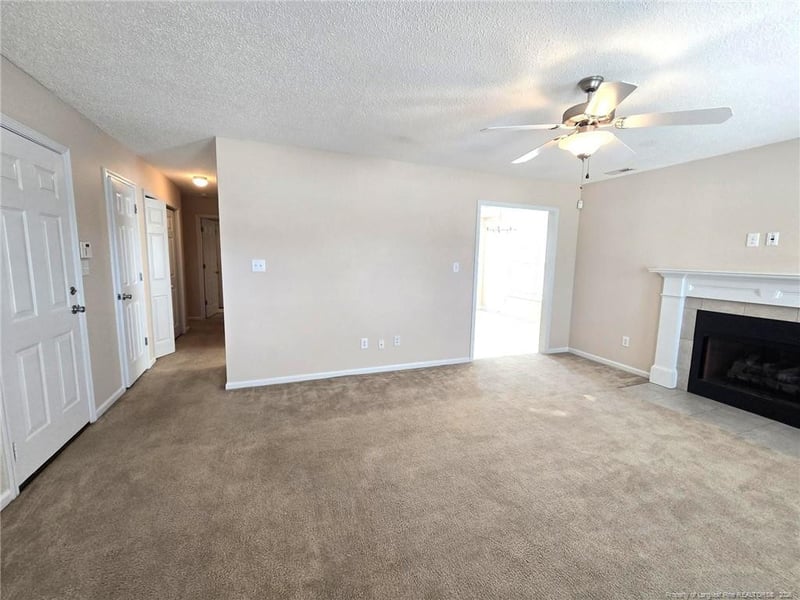 1478 Oldstead Dr, Fayetteville, NC 28306