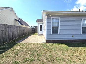 1478 Oldstead Dr, Fayetteville, NC 28306