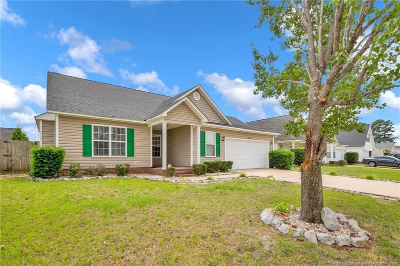 1479 Oldstead Rd, Fayetteville, NC 28306