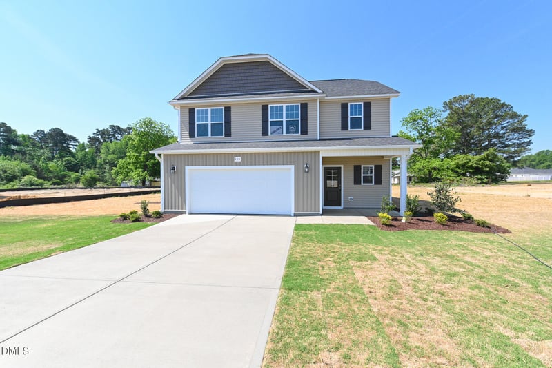 148 Baxley Dr, Dunn, NC 28334