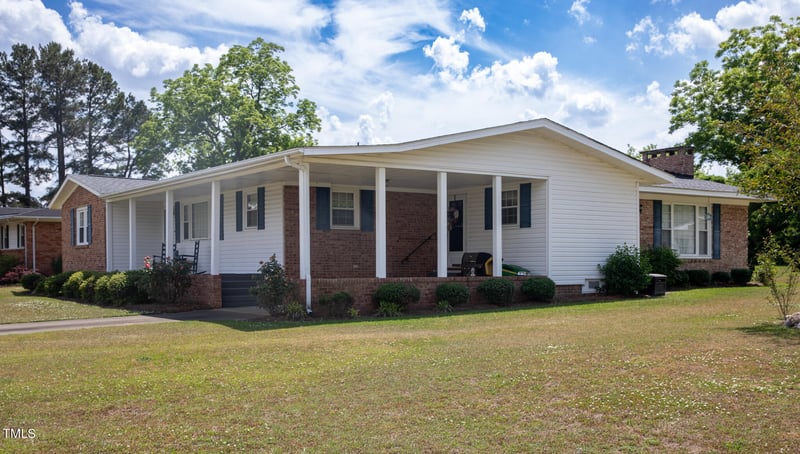148 Fairview Village Rd, Dunn, NC 28334