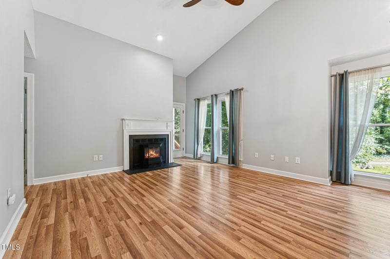 148 Sanair Ct, Apex, NC 27502