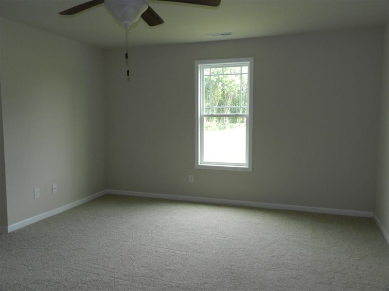 148 Willow Ridge Cir, Willow Springs, NC 27592