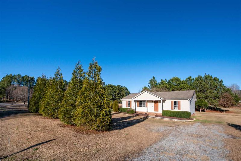 1480 Rock Pillar Rd, Clayton, NC 27520
