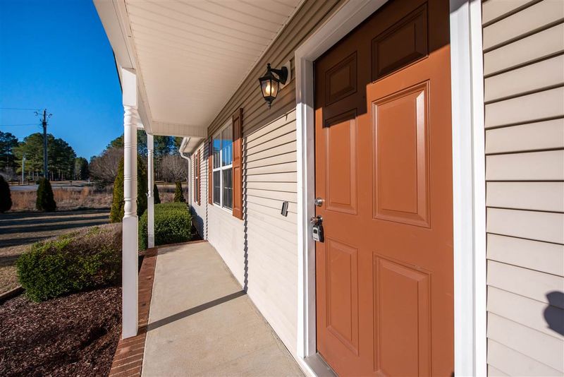 1480 Rock Pillar Rd, Clayton, NC 27520