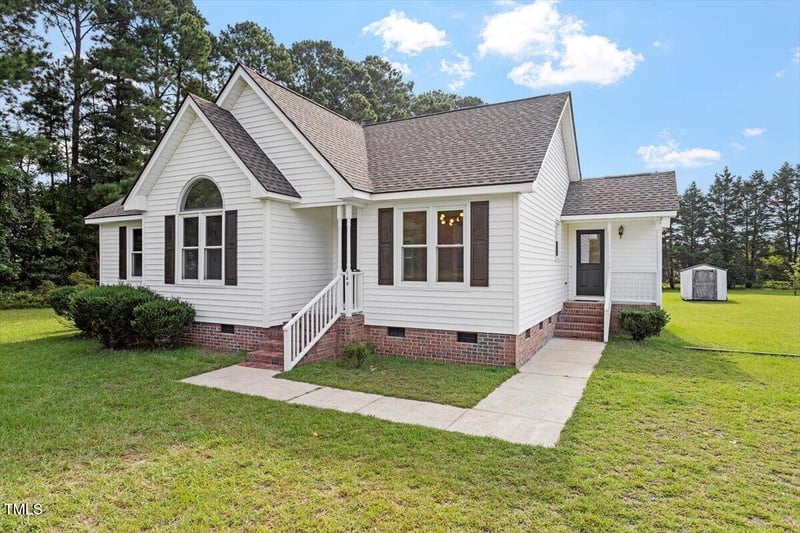1480 White Memorial Church Rd, Willow Springs, NC 27592