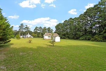 1480 White Memorial Church Rd, Willow Springs, NC 27592