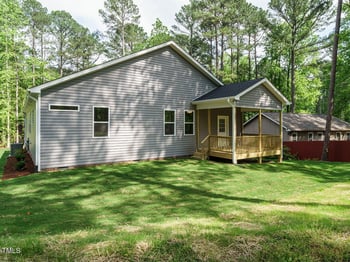 1481 Carolina Dr, Sanford, NC 27332