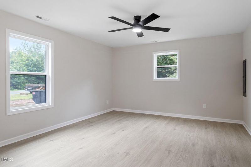 1482 Pickard Rd, Sanford, NC 27330
