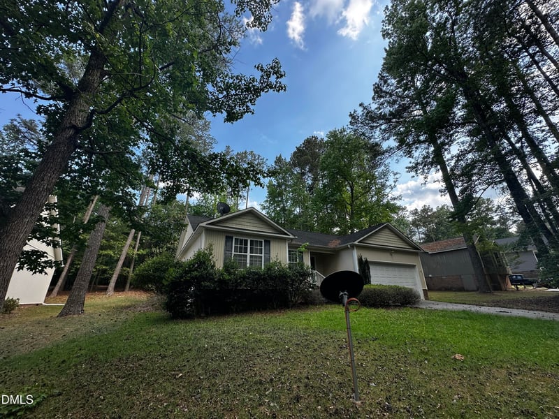 1483 Kentucky Ave, Sanford, NC 27332