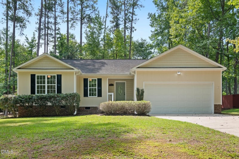 1483 Kentucky Ave, Sanford, NC 27332
