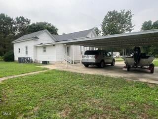 1484 Brinkley Rd, Dunn, NC 28334