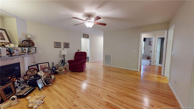 1484 Kentucky Ave, Sanford, NC 27332