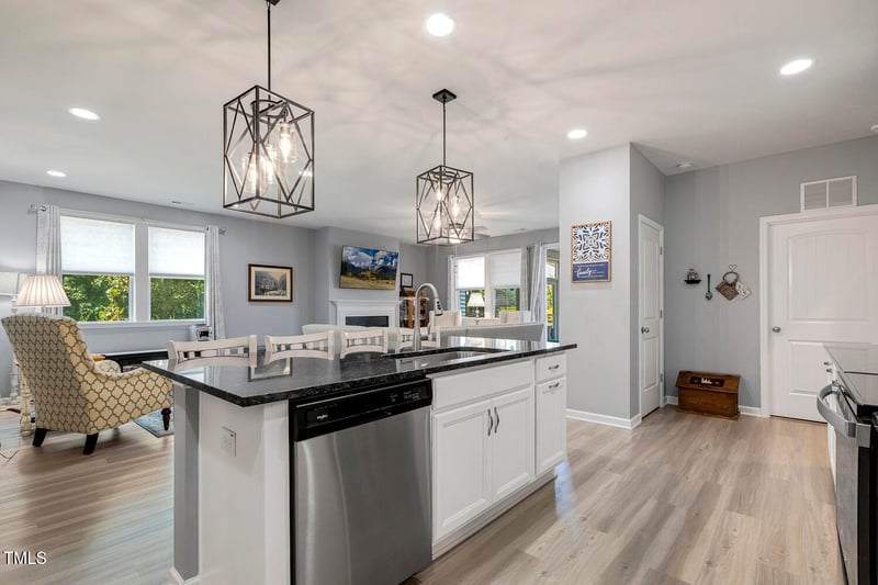 149 Brickhouse Ln, Fuquay Varina, NC 27526