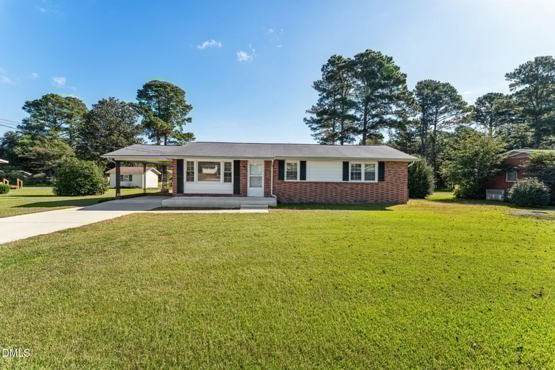 149 Fairview Village Rd, Dunn, NC 28334