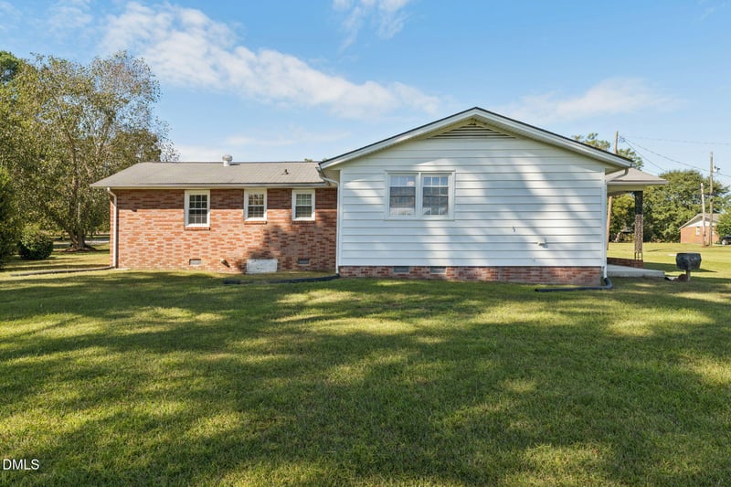 149 Fairview Village Rd, Dunn, NC 28334