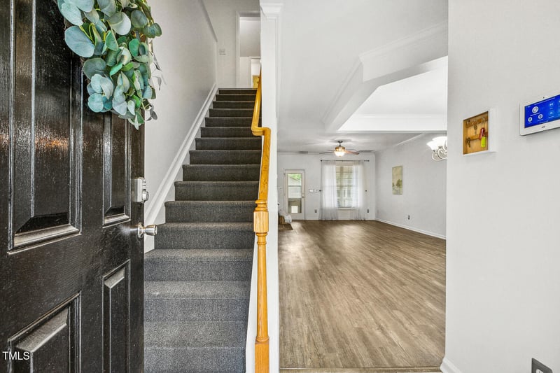 149 Hutson Ln, Clayton, NC 27527
