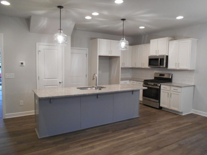 149 Mcdowell Ln, Mebane, NC 27302