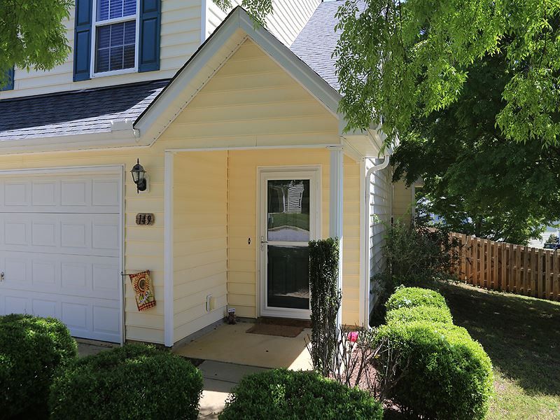 149 River Pearl St, Raleigh, NC 27603