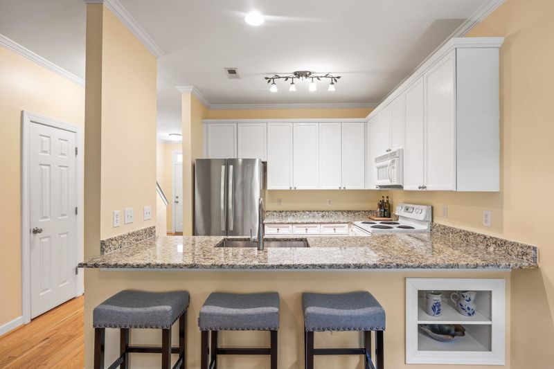 149 Summit Oaks Ln, Holly Springs, NC 27540