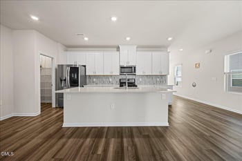 149 Wilbur Lake Dr, Fuquay Varina, NC 27526