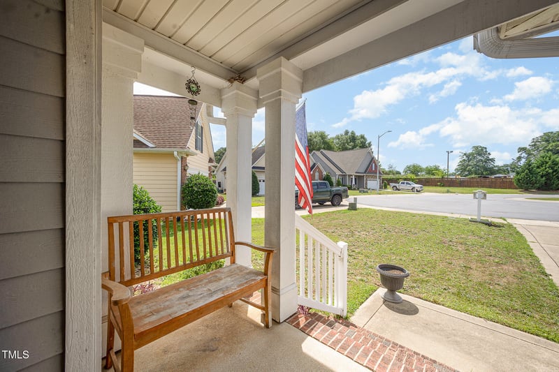 1490 Rocktree Ct, Fayetteville, NC 28306