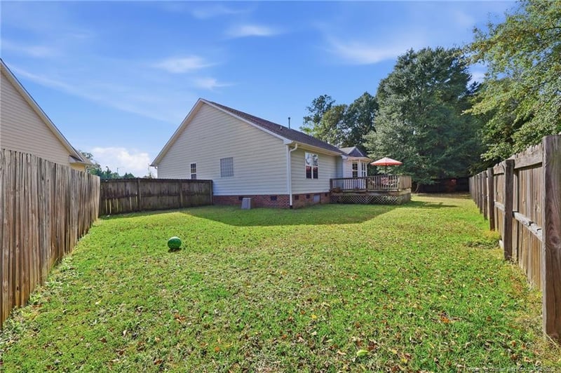 1490 Rocktree Ct, Fayetteville, NC 28306