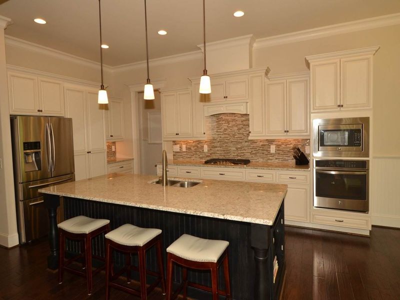 14925 Coveshore Dr, Wake Forest, NC 27587
