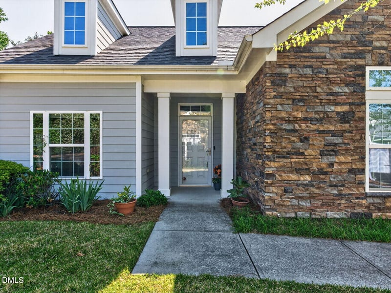 1497 Orchard Villas Ave, Apex, NC 27502