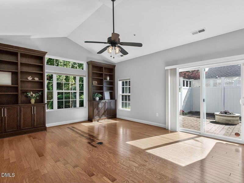 1497 Orchard Villas Ave, Apex, NC 27502
