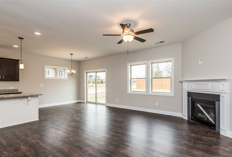 15 Ambergate Dr, Youngsville, NC 27596