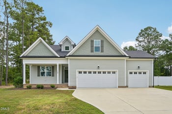 15 Arbor Dr, Youngsville, NC 27596
