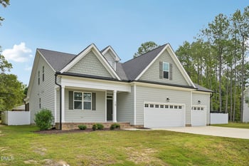 15 Arbor Dr, Youngsville, NC 27596