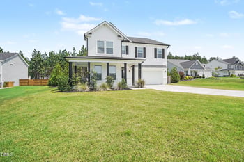 15 Beacon Hill Rd, Lillington, NC 27546