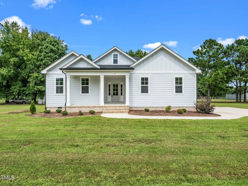 15 Bella Ln, Zebulon, NC 27597