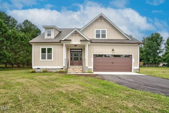 15 Black Feather Ln, Youngsville, NC 27596