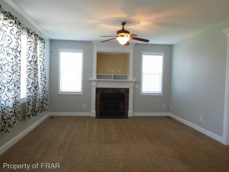 15 Boulder Dr, Sanford, NC 27332