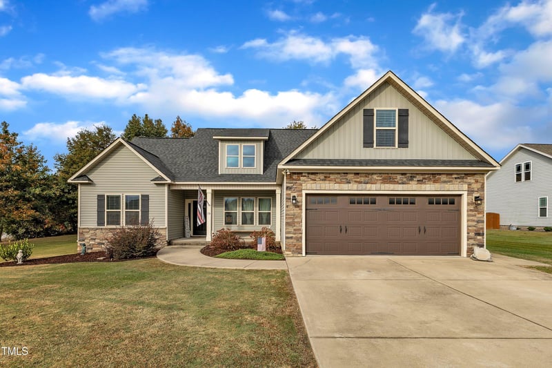 15 Brisk Ct, Willow Springs, NC 27592