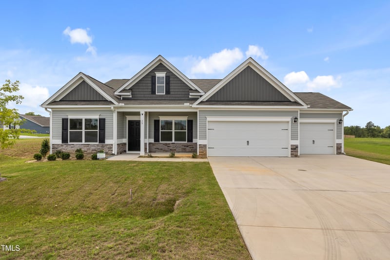 15 Bristow Ct, Four Oaks, NC 27524