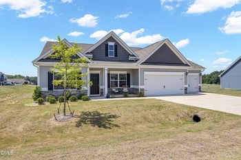 15 Bristow Ct, Four Oaks, NC 27524