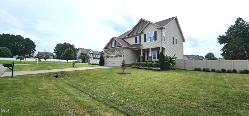 15 Brushwood Ct, Youngsville, NC 27596
